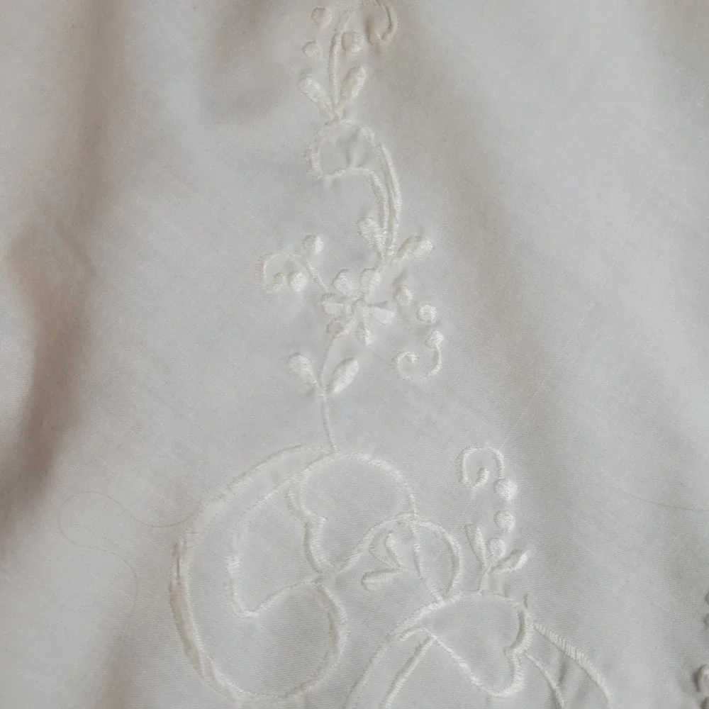White Embroidered Standard‎ Pillowcase Vintage Floral Cottagecore
